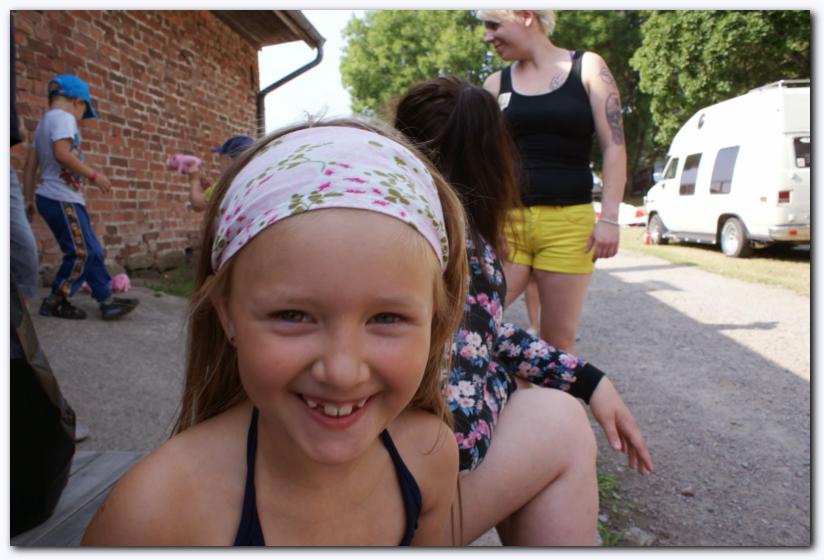 802x537 pixels (64K)